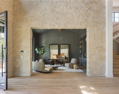 24341 Rolling View Road - Photo Thumbnail 10