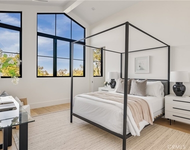 24341 Rolling View Road - Photo Thumbnail 26