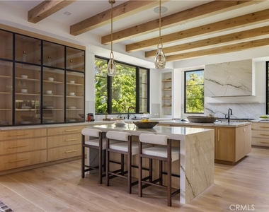 24341 Rolling View Road - Photo Thumbnail 5