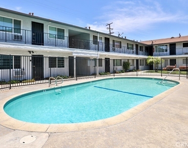 2890 E Artesia Blvd - Photo Thumbnail 5