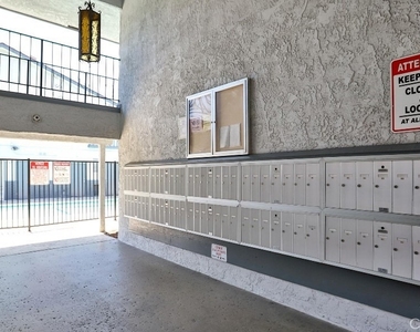 2890 E Artesia Blvd - Photo Thumbnail 1