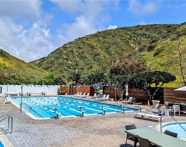 1131 Emerald Bay - Photo Thumbnail 33