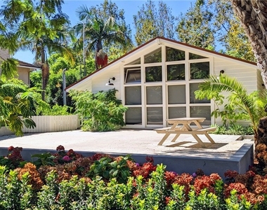 1131 Emerald Bay - Photo Thumbnail 36