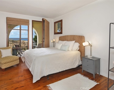 1131 Emerald Bay - Photo Thumbnail 21