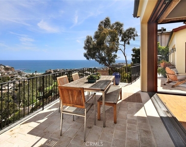 1131 Emerald Bay - Photo Thumbnail 3