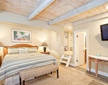 1249 Ocean Front - Photo Thumbnail 8