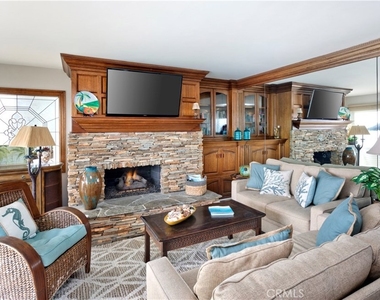 1249 Ocean Front - Photo Thumbnail 3