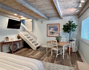 1249 Ocean Front - Photo Thumbnail 7