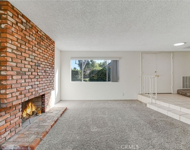 2785 Westfield Place - Photo Thumbnail 8