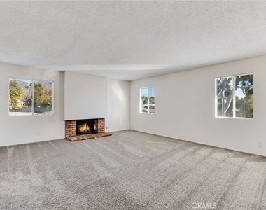 2785 Westfield Place - Photo Thumbnail 31