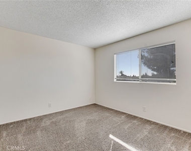 2785 Westfield Place - Photo Thumbnail 27