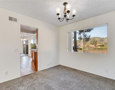 2785 Westfield Place - Photo Thumbnail 9