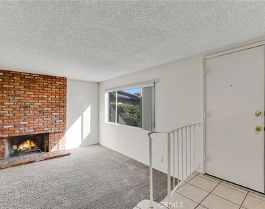 2785 Westfield Place - Photo Thumbnail 3