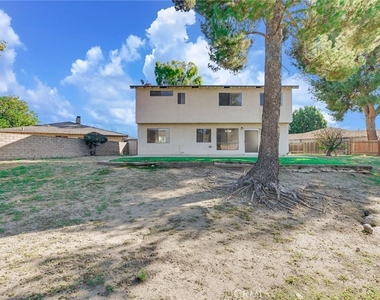 2785 Westfield Place - Photo Thumbnail 40