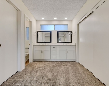 2785 Westfield Place - Photo Thumbnail 34