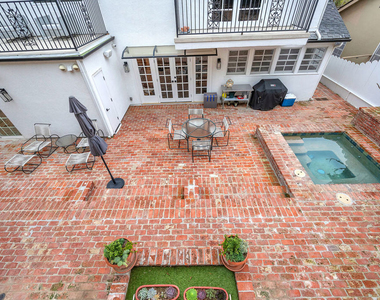 751 Westholme Avenue - Photo Thumbnail 40