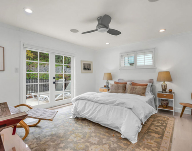 751 Westholme Avenue - Photo Thumbnail 22