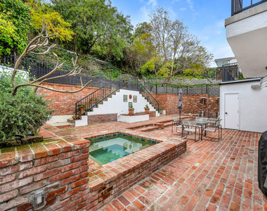 751 Westholme Avenue - Photo Thumbnail 27