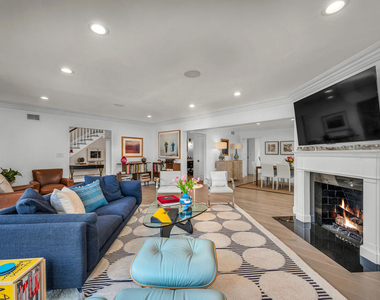 751 Westholme Avenue - Photo Thumbnail 4