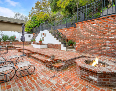751 Westholme Avenue - Photo Thumbnail 26