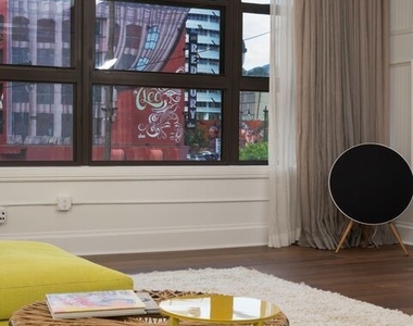 1645 Vine Street - Photo Thumbnail 10