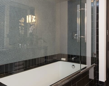 1645 Vine Street - Photo Thumbnail 22