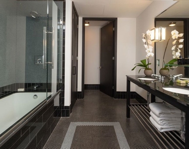 1645 Vine Street - Photo Thumbnail 21