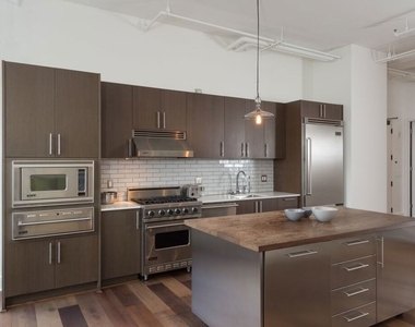 1645 Vine Street - Photo Thumbnail 14