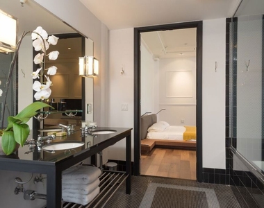 1645 Vine Street - Photo Thumbnail 20