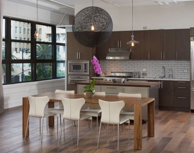 1645 Vine Street - Photo Thumbnail 4
