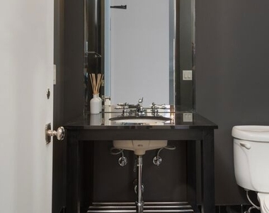 1645 Vine Street - Photo Thumbnail 24