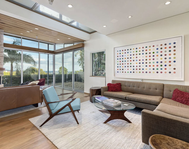 1625 N Crescent Heights Boulevard - Photo Thumbnail 4