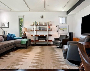 1513 9th Street - Photo Thumbnail 18