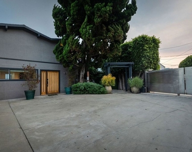 26044 E Pacific Coast Highway - Photo Thumbnail 30