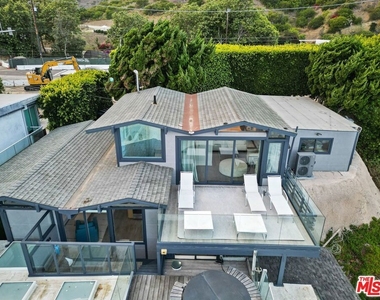 26044 E Pacific Coast Highway - Photo Thumbnail 22