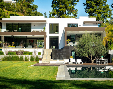1231 Lago Vista Drive - Photo Thumbnail 2