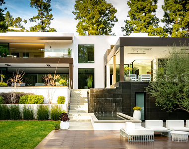 1231 Lago Vista Drive - Photo Thumbnail 3