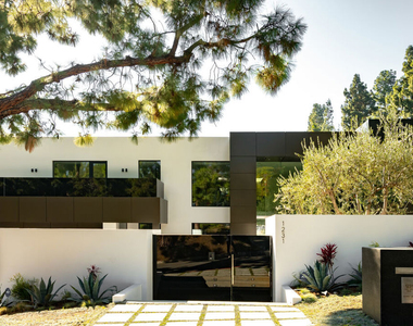 1231 Lago Vista Drive - Photo Thumbnail 4