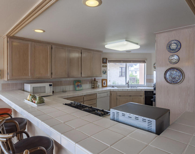 1201 Cornwall Lane - Photo Thumbnail 11