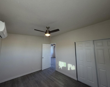 74033 Gorgonio Drive - Photo Thumbnail 11