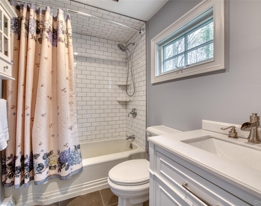 580 South Lane - Photo Thumbnail 11