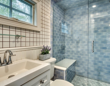 580 South Lane - Photo Thumbnail 10