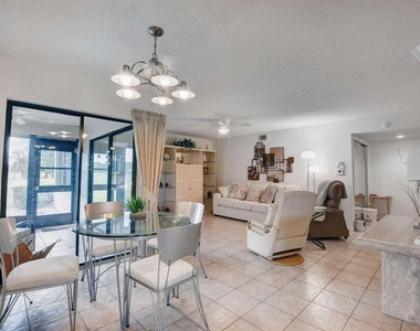 5851 Parkwalk Drive - Photo Thumbnail 5