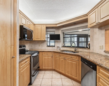 5851 Parkwalk Drive - Photo Thumbnail 41