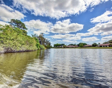 5851 Parkwalk Drive - Photo Thumbnail 2