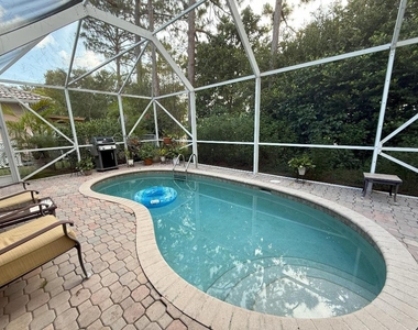 328 W Coral Trace Circle - Photo Thumbnail 1