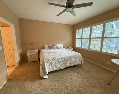 328 W Coral Trace Circle - Photo Thumbnail 26