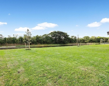 6843 Cobia Circle - Photo Thumbnail 21