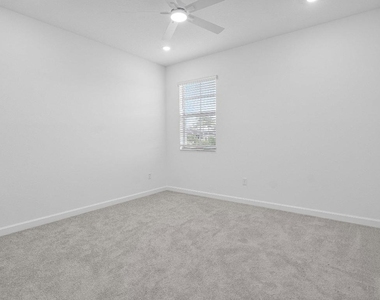 6843 Cobia Circle - Photo Thumbnail 37