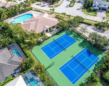 6843 Cobia Circle - Photo Thumbnail 45
